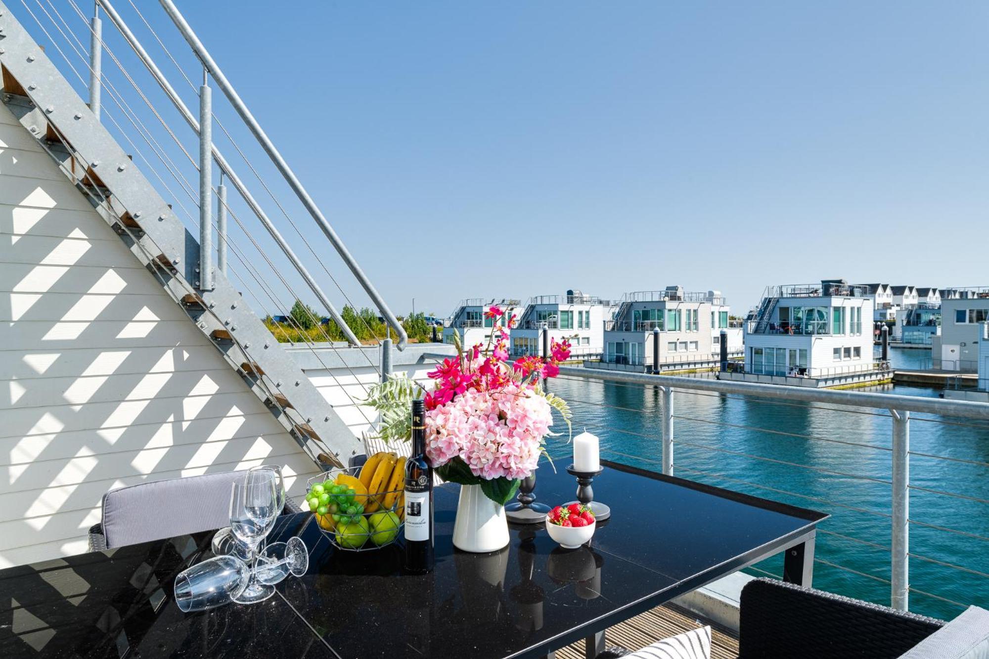Triton: Meerblick, Sauna, Dachterrasse Olpenitz Exterior foto